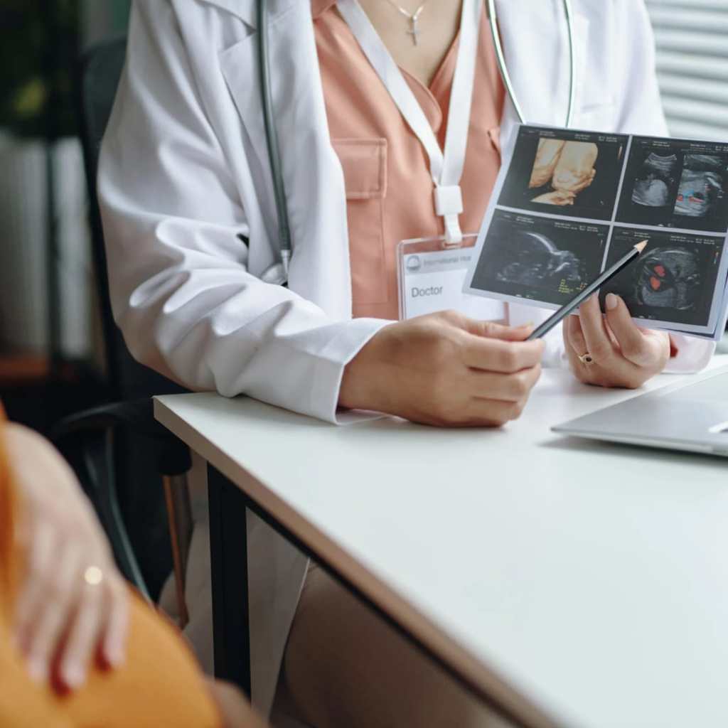 Malformações fetais e intercorrências na gestação: quando o diagnóstico muda o caminho